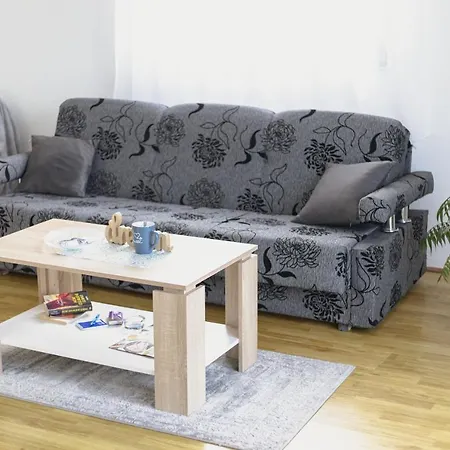 Apartman Kompas *